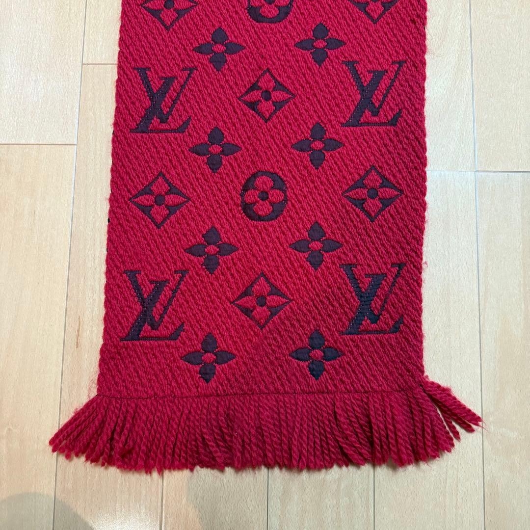 LOUIS VUITTON ルイヴィトン マフラー 赤 ロゴ