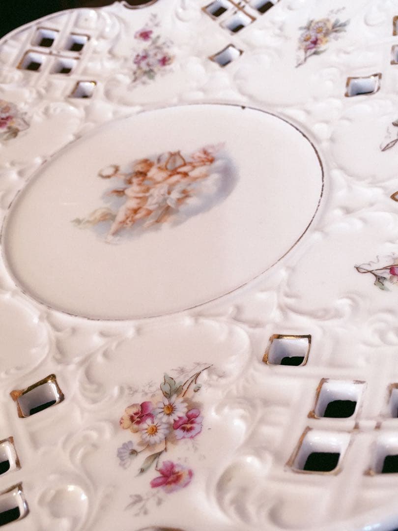 フランス　アンティーク　レリーフ　ピアスプレート　天使　エンジェル　飾り皿