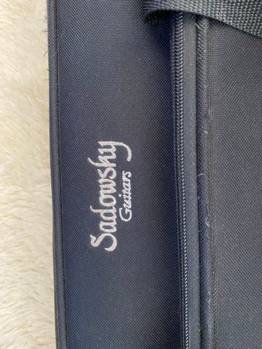 Shadowsky セミハードケース