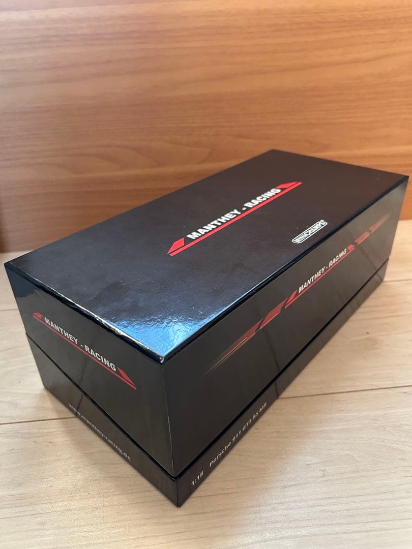 1/18 ポルシェ911GT3 RS MR