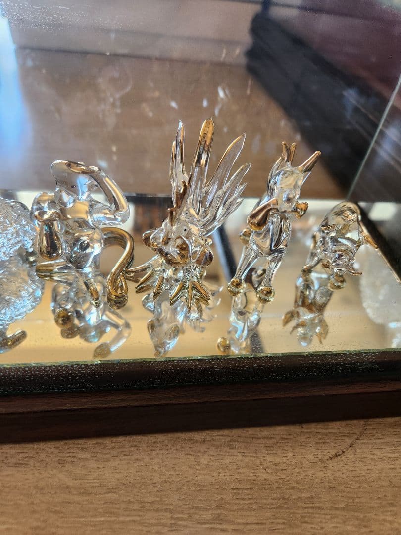 ガラス工芸品