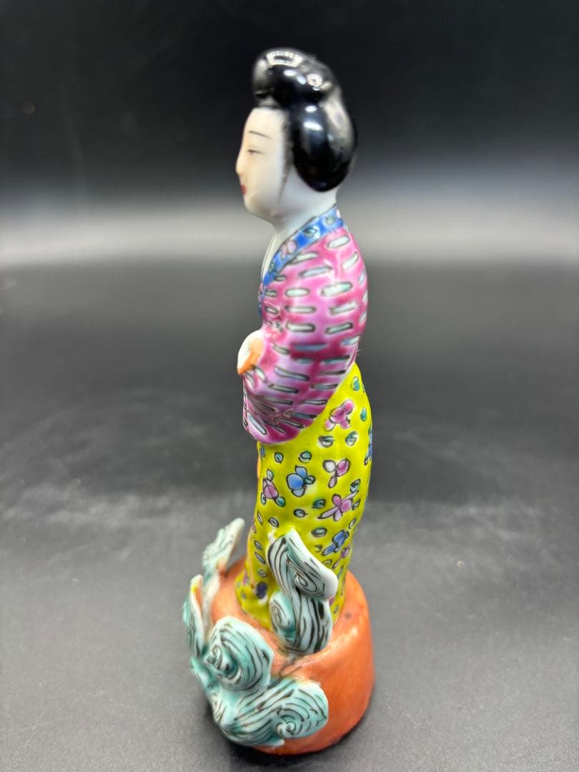 中国美術 古玩 色絵陶人形 陶器人形 高さ約15cm 置物 オブジェ 古董品