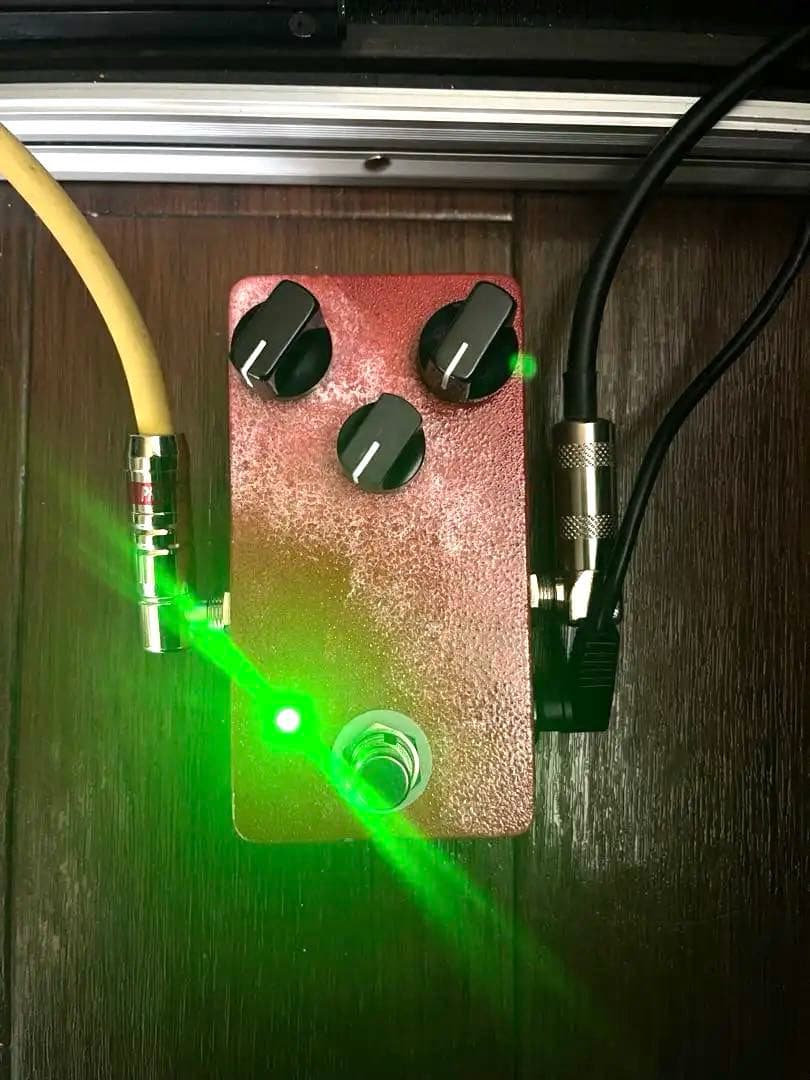 FUZZ WARクローン(試奏動画あり)