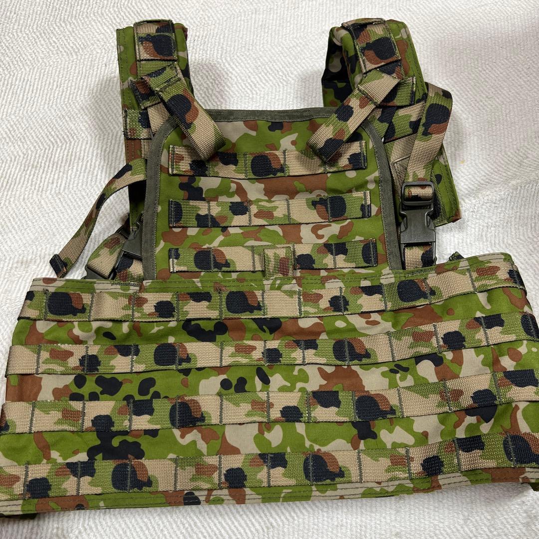 迷彩 チェストリグ