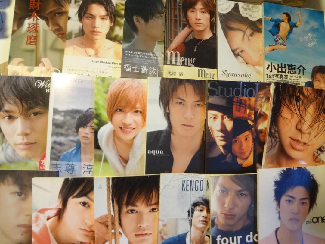 靚仔演員、配音演員、藝人總結寫真集
