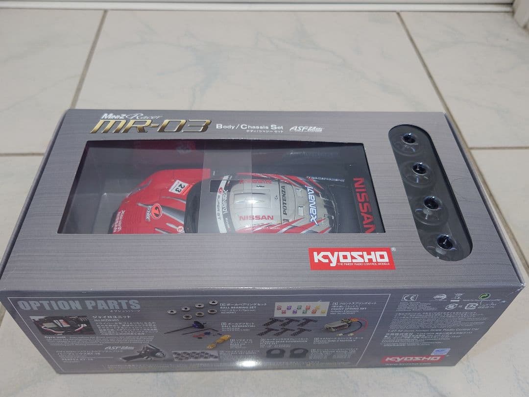 d*7様 KYOSHO ミニッツ MR-03 ボディシャーシセット XANAVI