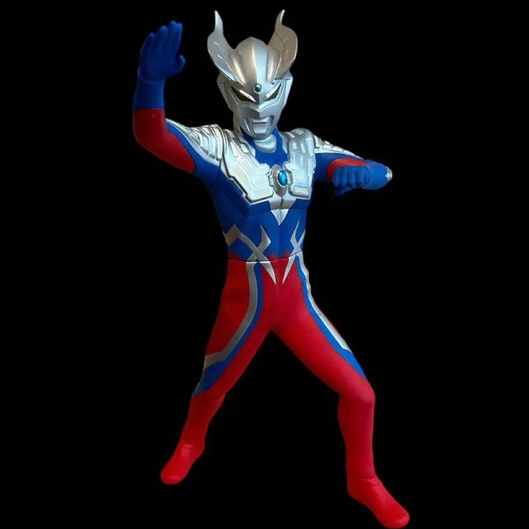 ウルトラマンゼロ アクションポーズフィギュア ウルトラマン 30cm程度 円谷