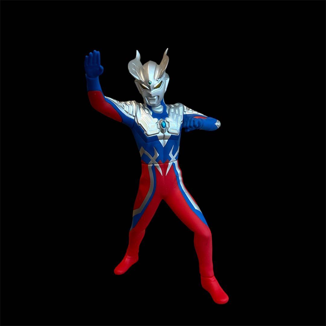 ウルトラマンゼロ アクションポーズフィギュア ウルトラマン 30cm程度 円谷