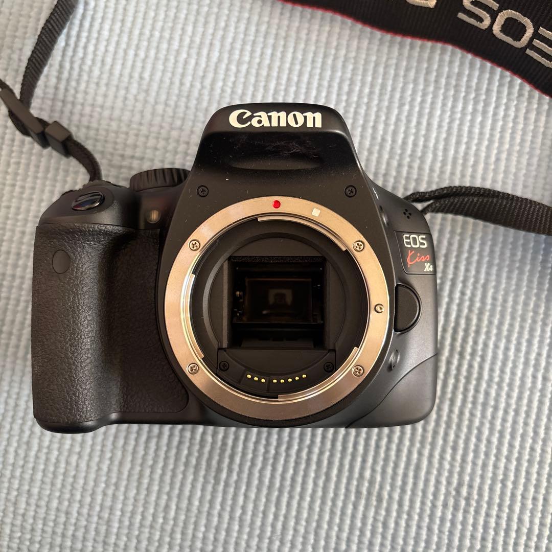 Canon EOS kiss X4 レンズ　EF-S 18-135mm 純正