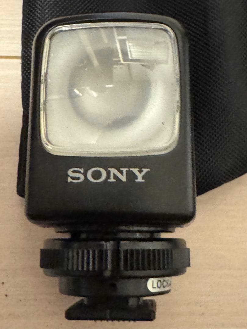 SONY DCR-PC300K ビデオカメラ　望遠・広角レンズ、ライト、マイク等