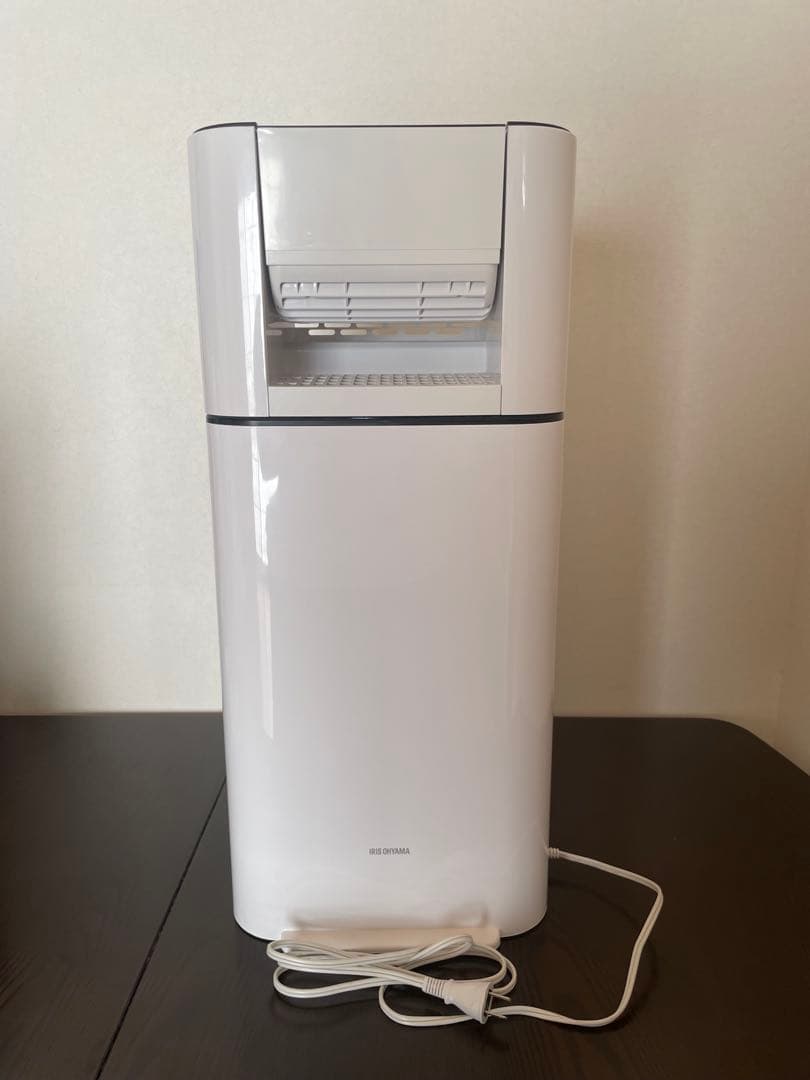 美品　IJD-150-W アイリスオーヤマ サーキュレーター　衣類除湿機