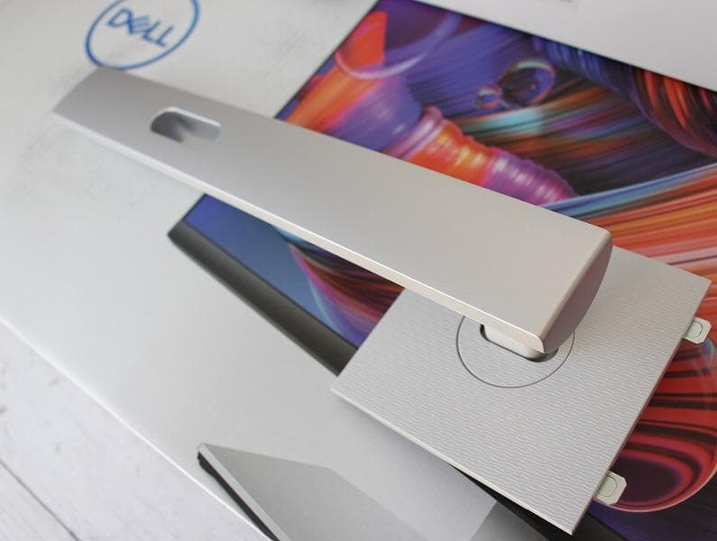 Dell 27インチ プラチナシルバー QHD S2721DS 液晶モニター