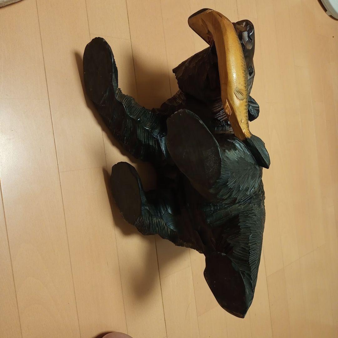 木彫の熊