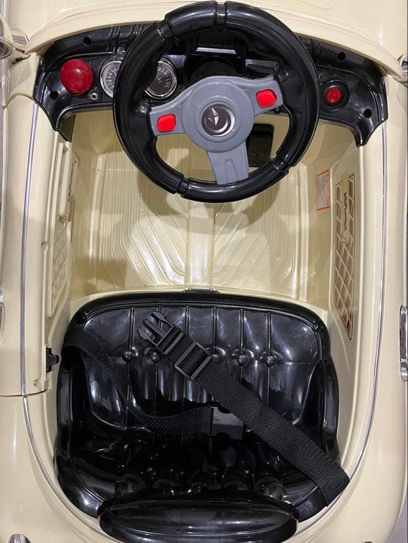 リングガール　リングボーイ　ラジコンカー　子ども　乗り物　車