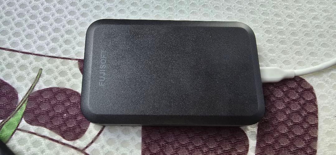 V*y様 富士ソフト モバイルルーター FS050W 中古動作品 初期化済み