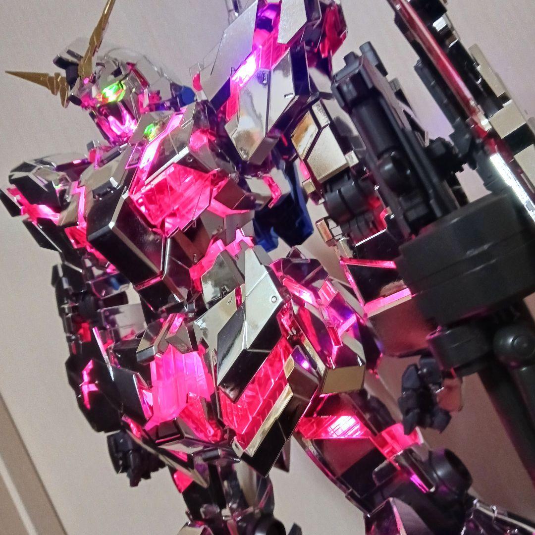 1/60 PG ユニコーン ガンダム LED付き メッキ ガンプラ プラモデル