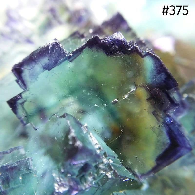 375 フローライト エロンゴ産 ブルーグリーン パープル 蛍石