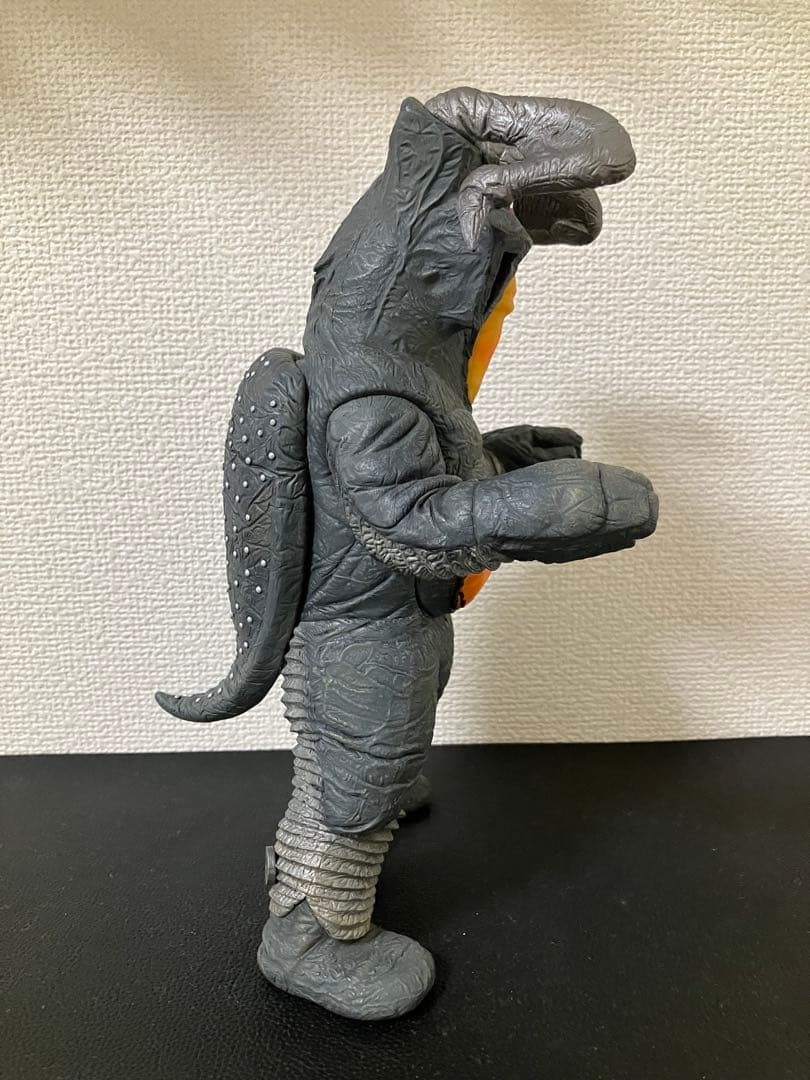 エクスプラス　大怪獣シリーズ　ゼットン二代目　発光Ver. 開封済