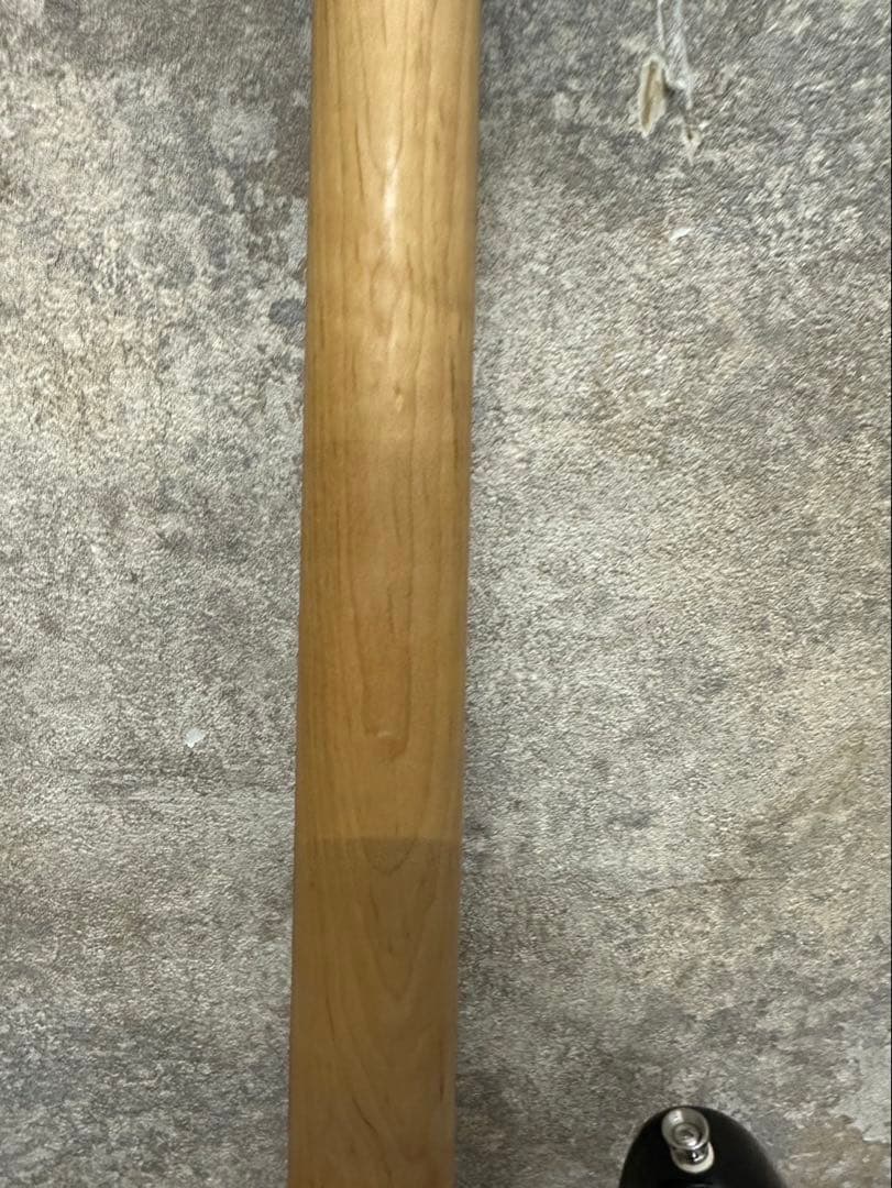 ⑰BUSKER’Sエレキベースジャズベースタイプ4弦サンバースト（白ピックガード