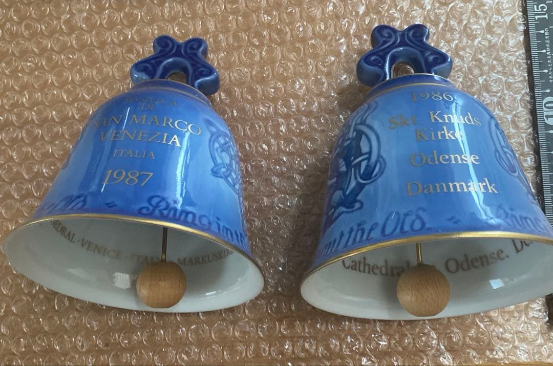 ロイヤルコペンハーゲン イヤーベルNo.303