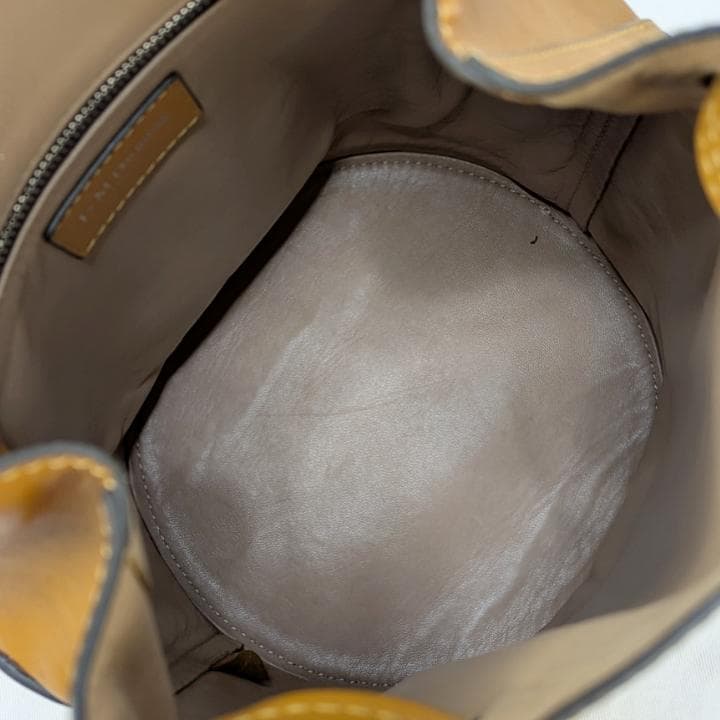 J&M DAVIDSON ミニ デイジー スタッズ ショルダーバッグ ブラウン