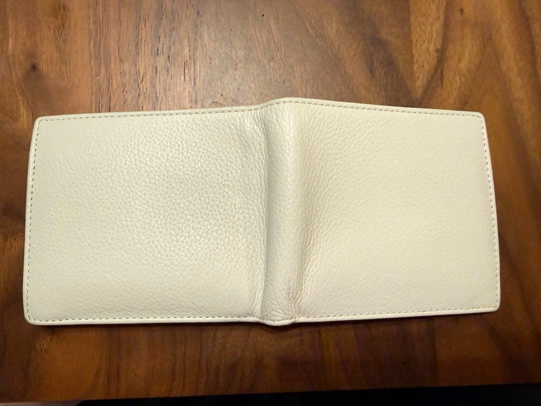 専用　J&M DAVIDSON 二つ折り　ホワイト コンパクト ミニ財布 レザー