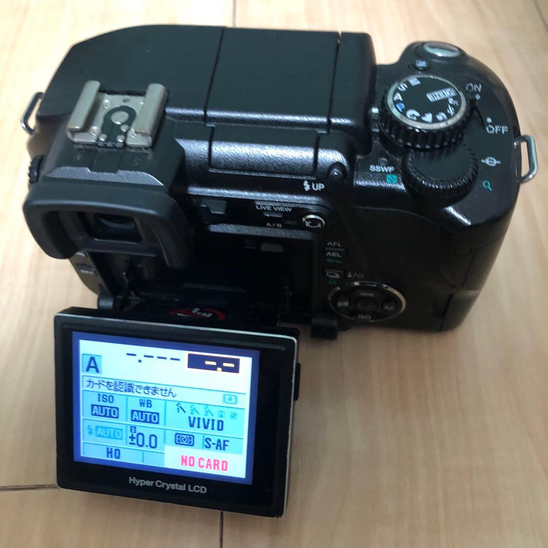 OLYMPUS E-330 デジタル一眼レフカメラ