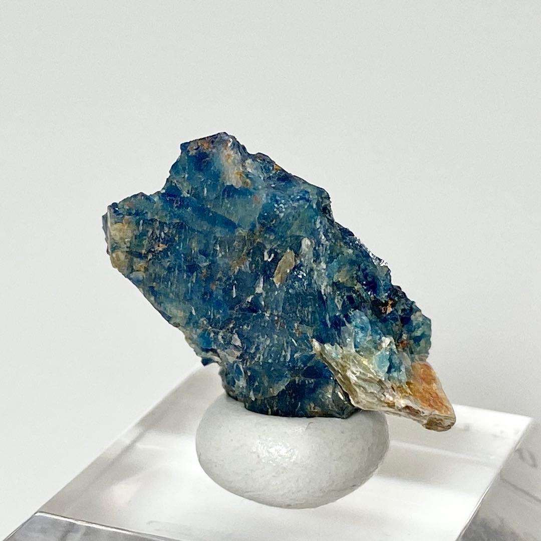 ユークレース　マイカ　ジンバブエ産　鉱物標本　原石鉱石　天然石　ストーン