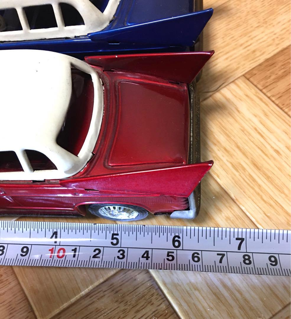 早い者勝ち〜　レトロなブリキおもちゃ　キャデラック　２台セット　更にセール！！