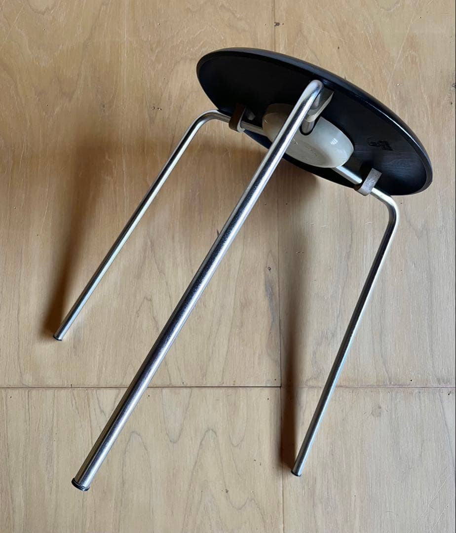 スツール Arne Jacobsen 3170 FRITZ HANSEN 1969