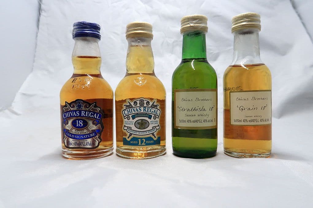 シーバスリーガル １８年・１２年 ・原酒ミニチュアボトル ４種