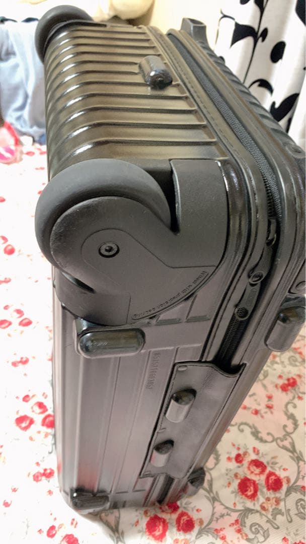 美品✨★正規品★リモワRIMOWA★サルサ CabinSスーツケース 2輪★