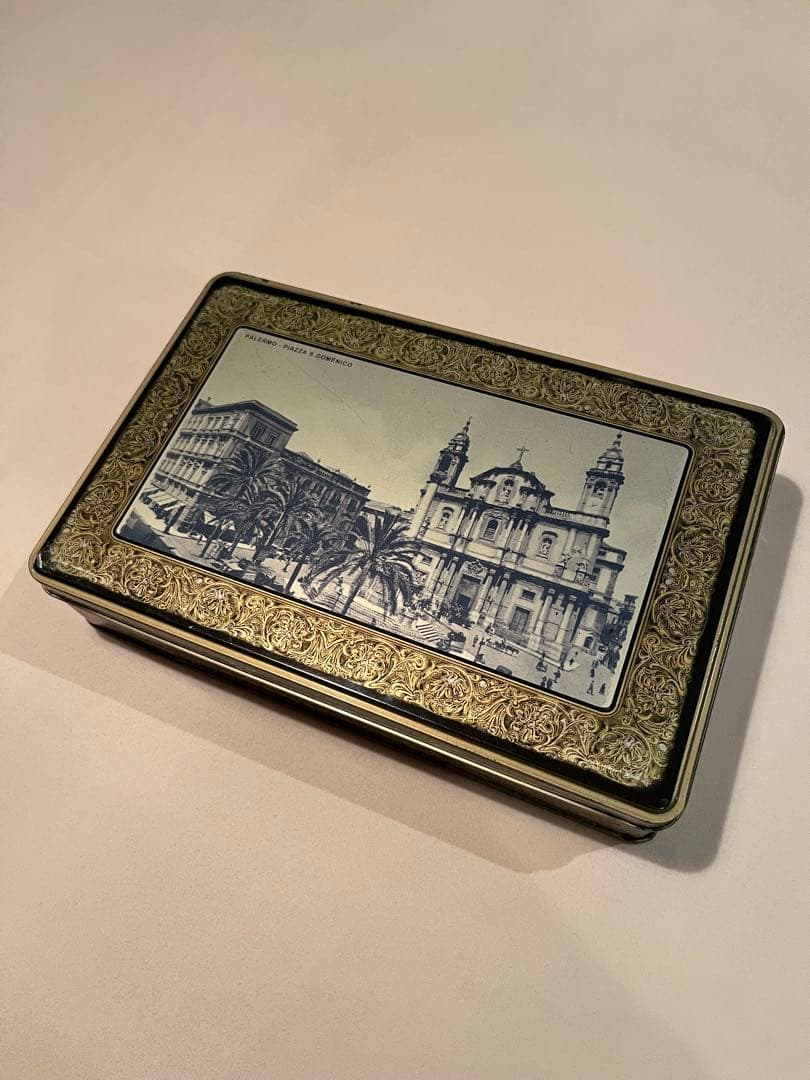 DOLCE&GABBANA クッキー缶