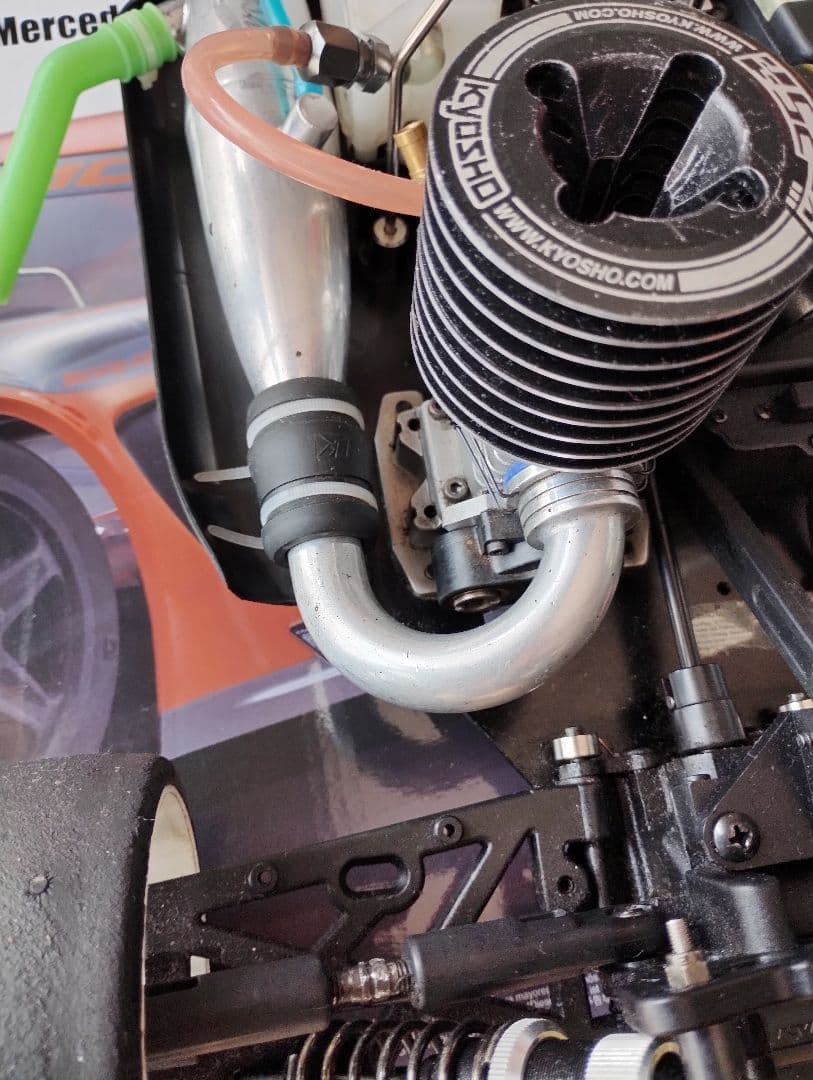 Inferno GT2 ＆ Inferno　各１機のシャーシとプロポのセット