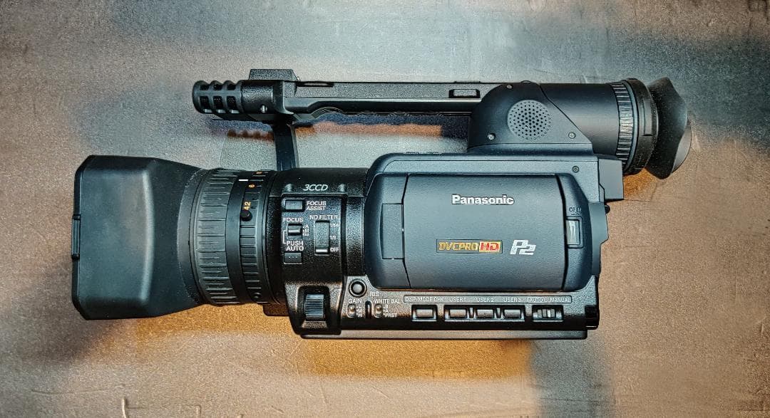 Panasonic  P2カメラレコーダー AG-HVX205A