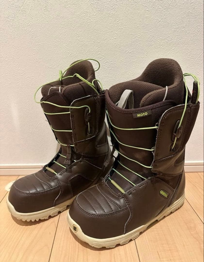 スノーボード Burton MOTO 26cm