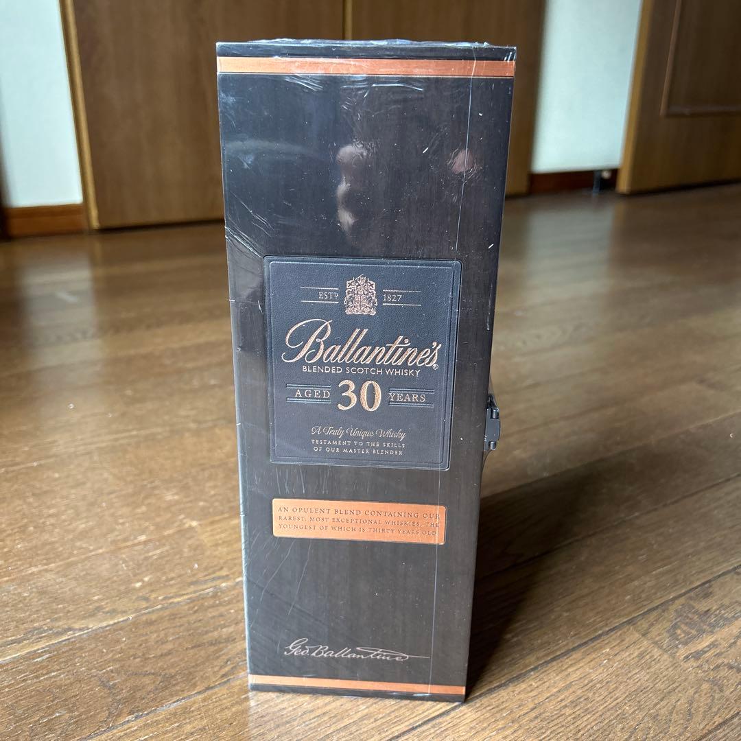 ウイスキー Ballantine's 30 Years Aged