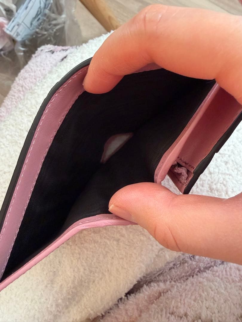 GUCCI 二つ折り財布　さくらんぼ