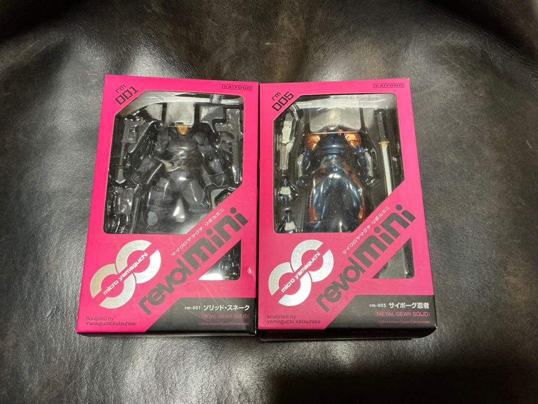 マイクロヤマグチ　リボルミニ　001 ソリッドスネーク005 サイボーグニンジャ