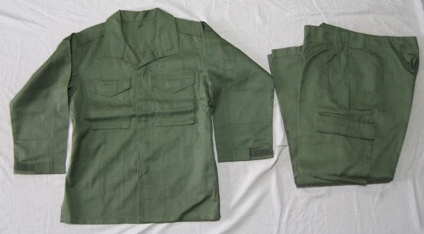 想定：ＯＤ戦闘服３型（３Ａ、リップストップ服地）