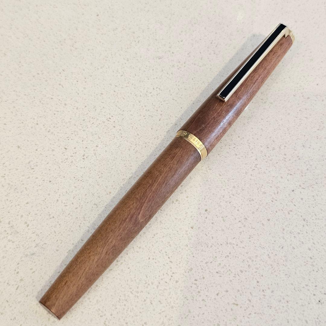 PILOT カスタム ヴィンテージ万年筆 18K 木製