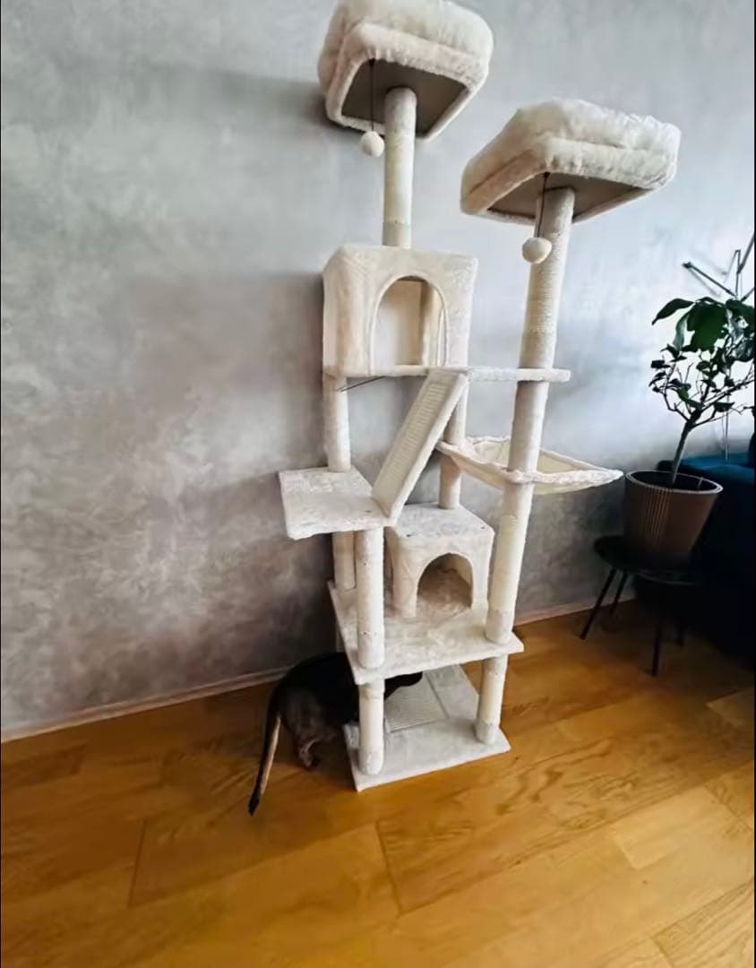 フワフワ　キャットタワー　180センチ　猫　お家　遊び　猫ちゃん専用