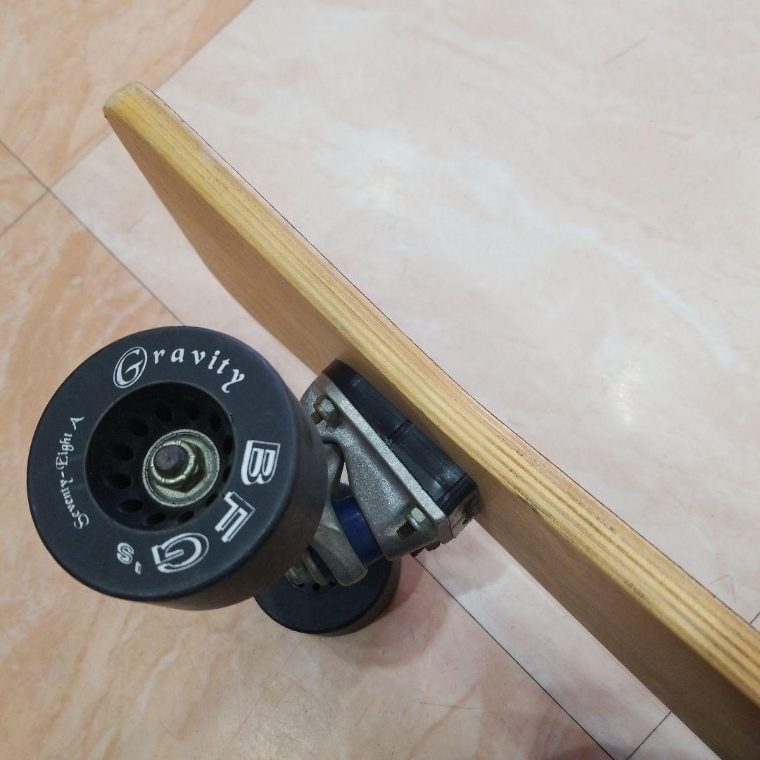 Gravity グラビティー　ロングスケートボード【４７インチ】