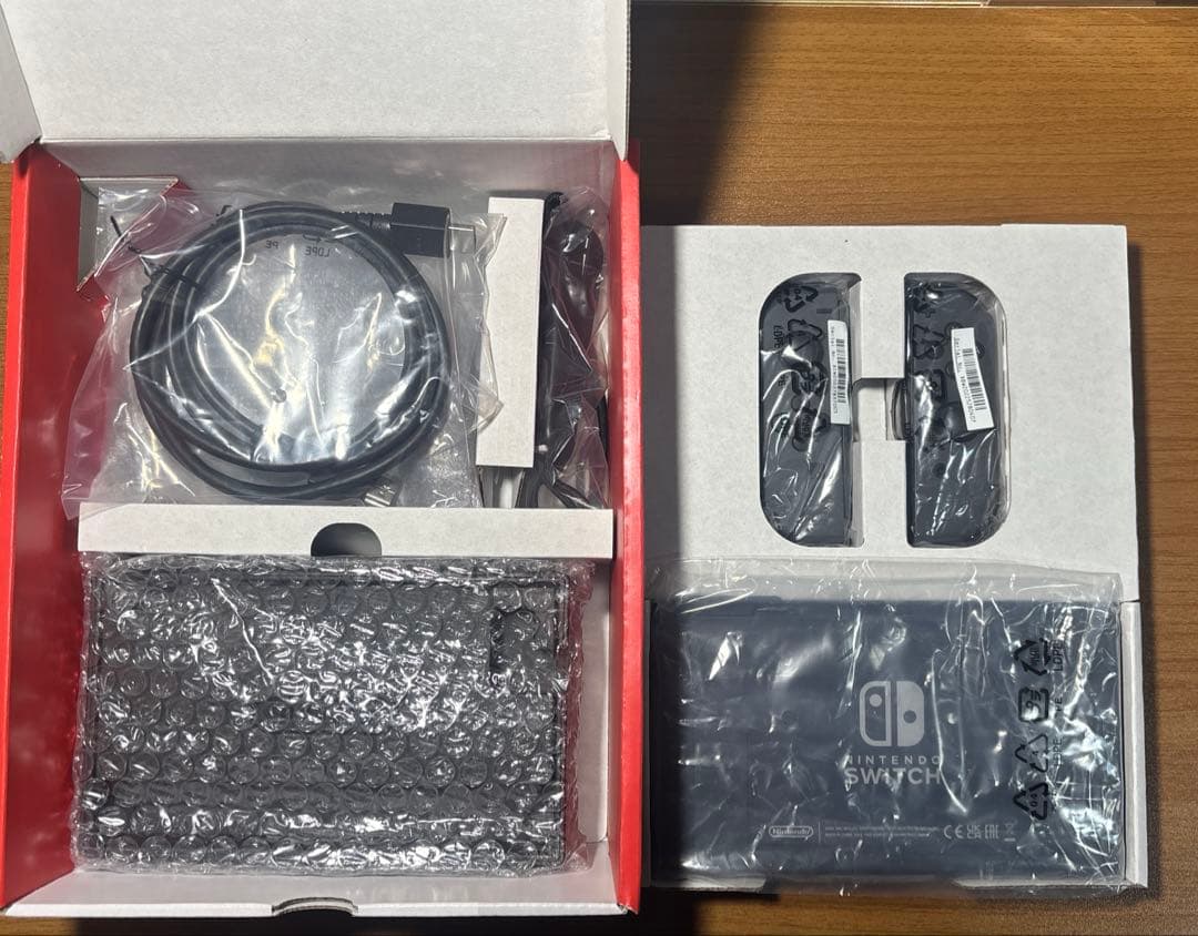 Nintendo Switch グレー ACアダプタのみ不足