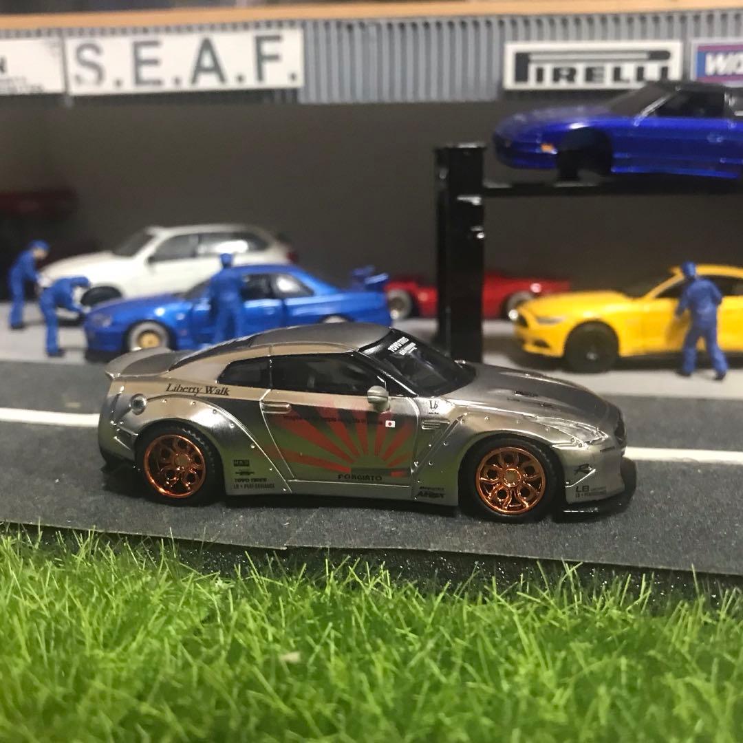 リバティーウォーク ミニカー LB GTR サテンシルバー ブロンズカスタム