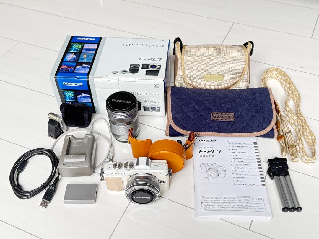 OLYMPUS PEN Lite E-PL7 ダブルズームキット+アクセサリ複数