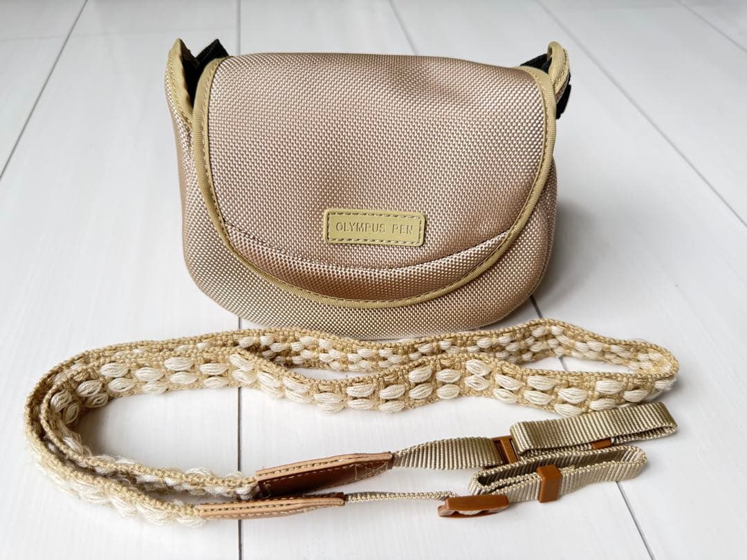 OLYMPUS PEN Lite E-PL7 ダブルズームキット+アクセサリ複数