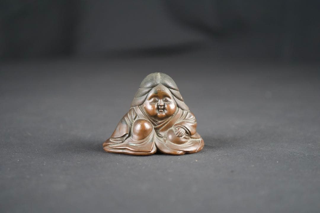 お多福 おたふく 招福 縁起物 置物 金属製
