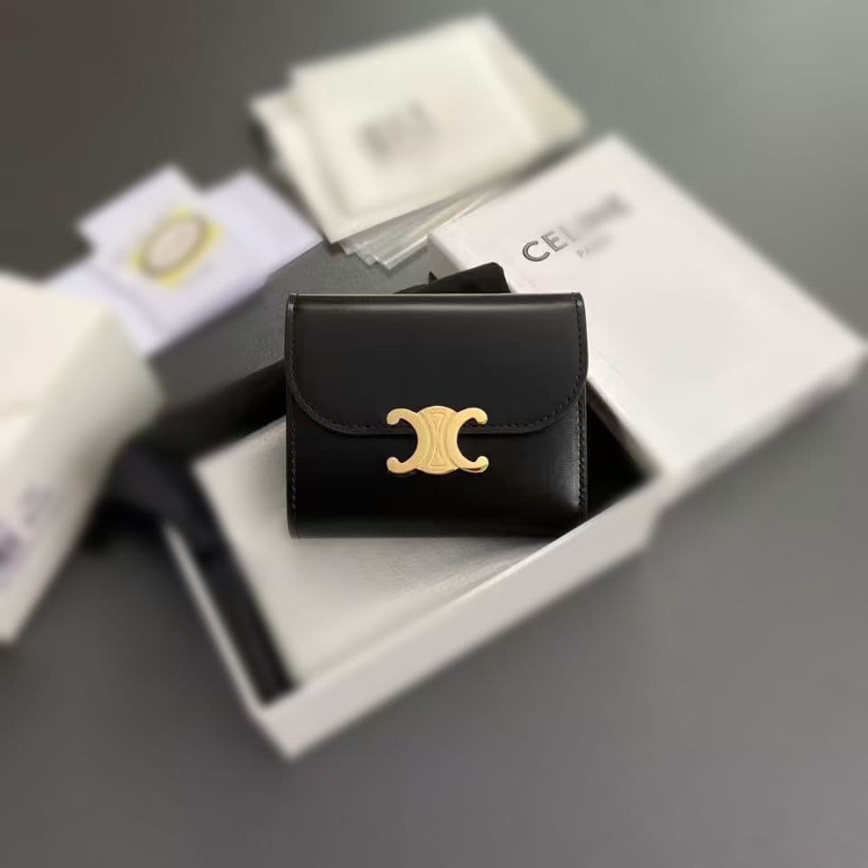美品 CELINE 三つ折り財布