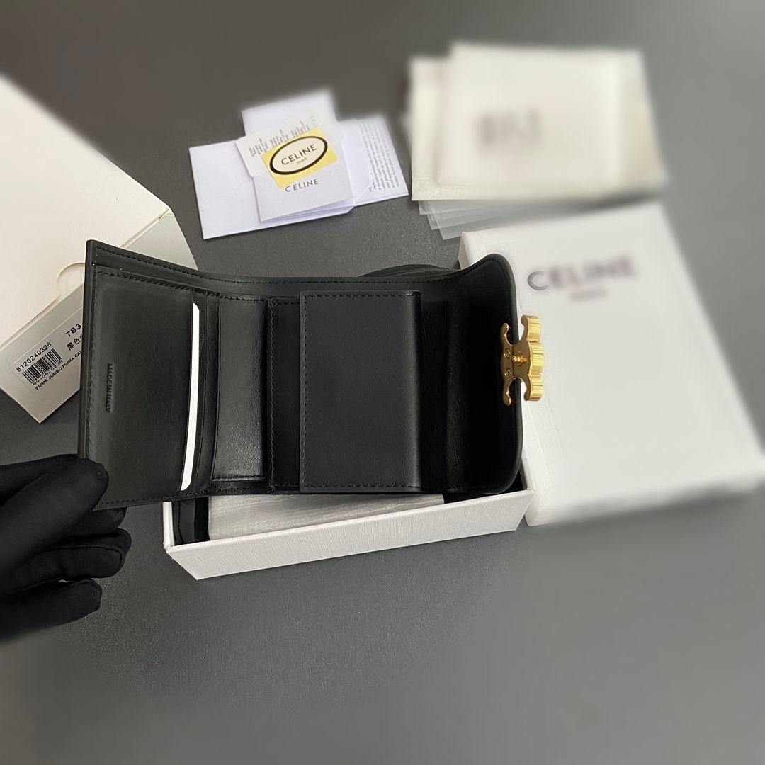 美品 CELINE 三つ折り財布
